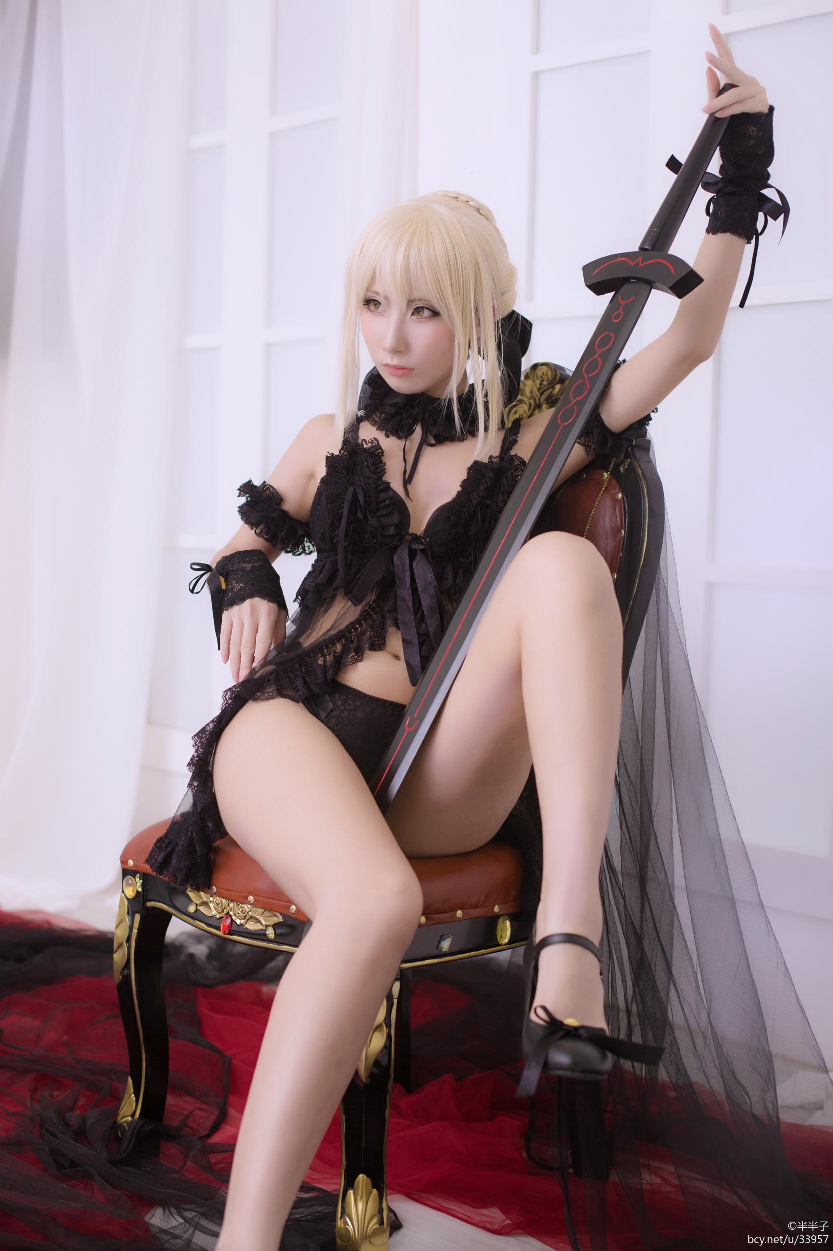 半半子 - 黑化Saber 15P-4MB 02